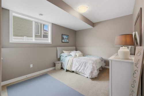 3908 49 Avenue, Ponoka, AB - Indoor Photo Showing Bedroom