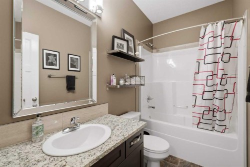 3908 49 Avenue, Ponoka, AB - Indoor Photo Showing Bathroom