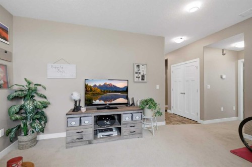 3908 49 Avenue, Ponoka, AB - Indoor