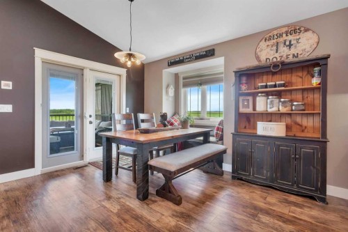 36035 Range Road 262, Rural Red Deer County, AB - Indoor Photo Showing Dining Room