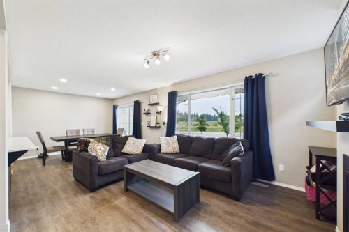 19 Golden Crescent, Red Deer, AB 