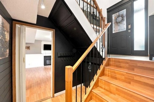 149 Mcdougall Crescent, Red Deer, AB - Indoor Photo Showing Other Room