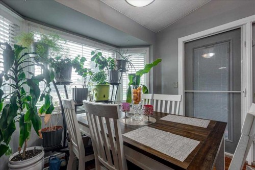 50 Grant Street, Red Deer, AB - Indoor Photo Showing Dining Room