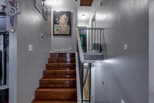 50 Grant Street, Red Deer, AB - Indoor Photo Showing Other Room