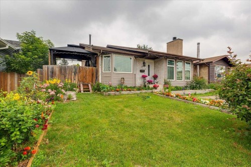 50 Grant Street, Red Deer, AB - Outdoor