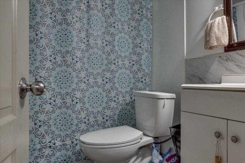 50 Grant Street, Red Deer, AB - Indoor Photo Showing Bathroom