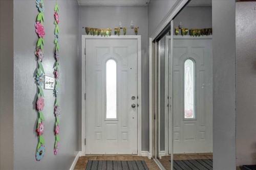 50 Grant Street, Red Deer, AB - Indoor Photo Showing Other Room