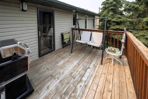 19 Royal Crescent, Lacombe, AB - Outdoor With Deck Patio Veranda With Exterior