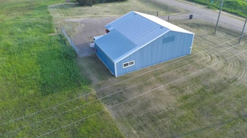 5213 49A Avenue, Bentley, AB 