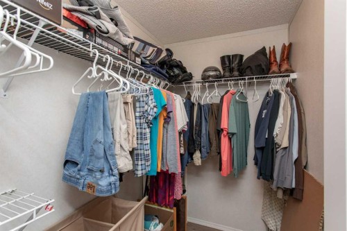 65-15 Mackenzie Ranch Way, Lacombe, AB 