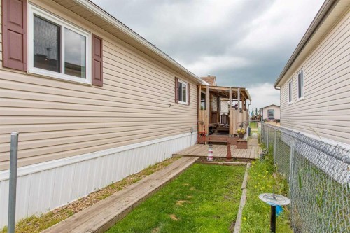 65-15 Mackenzie Ranch Way, Lacombe, AB 
