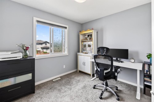 318 Teasdale Drive, Red Deer, AB - Indoor Photo Showing Office