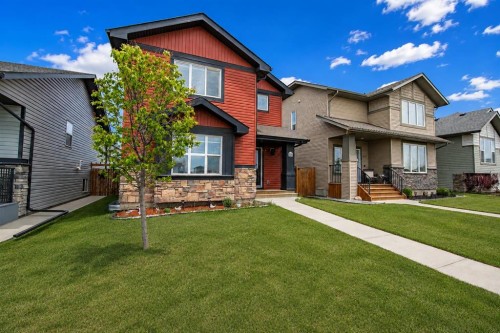 318 Teasdale Drive, Red Deer, AB - Outdoor With Facade