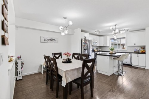 318 Teasdale Drive, Red Deer, AB - Indoor Photo Showing Other Room