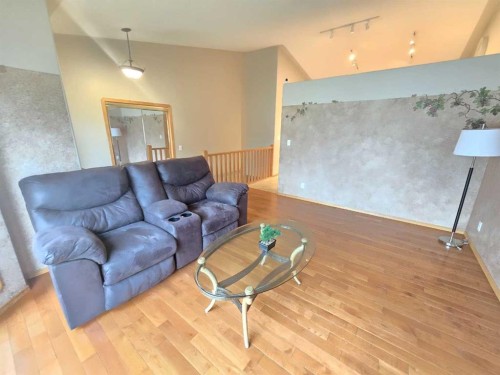 12 Archibald Crescent, Red Deer, AB - Indoor Photo Showing Living Room