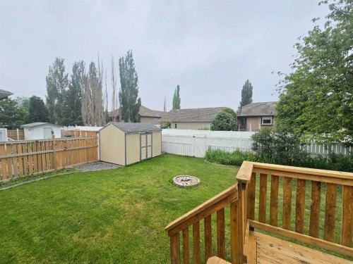 12 Archibald Crescent, Red Deer, AB - Outdoor