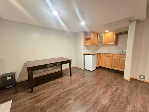 12 Archibald Crescent, Red Deer, AB - Indoor Photo Showing Other Room