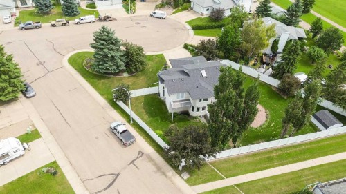 5933 45 Street Crescent, Innisfail, AB - Outdoor With View