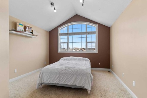 5 Lambertson Place, Sylvan Lake, AB - Indoor Photo Showing Bedroom