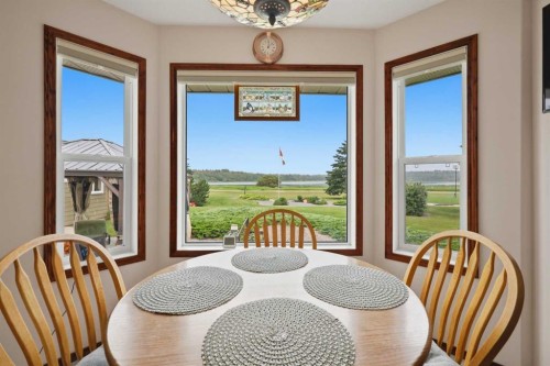 6026 47 Street, Innisfail, AB - Indoor Photo Showing Dining Room