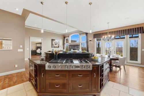68 Oakwood Close, Red Deer, AB - Indoor Photo Showing Kitchen