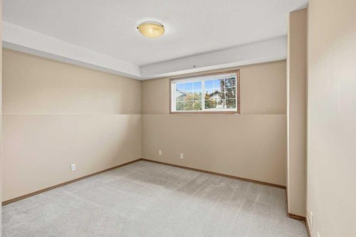 36 Keen Crescent, Red Deer, AB - Indoor Photo Showing Other Room