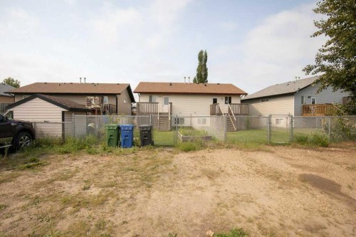 36 Keen Crescent, Red Deer, AB - Outdoor