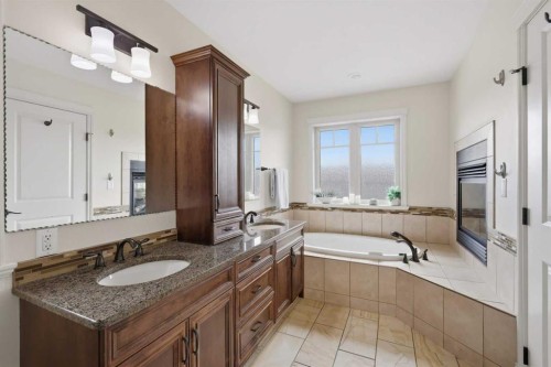95 Regatta Way, Sylvan Lake, AB 