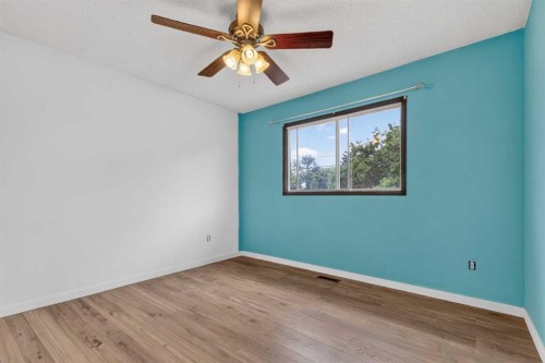 5306 51 Ave, Daysland, AB - Indoor Photo Showing Other Room