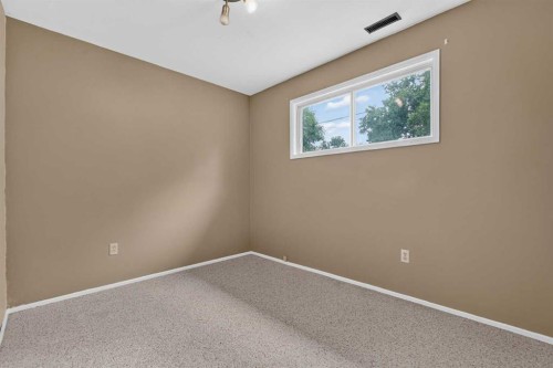 5306 51 Ave, Daysland, AB - Indoor Photo Showing Other Room