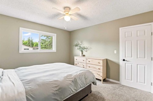 12 Opal Close, Lacombe, AB - Indoor Photo Showing Bedroom