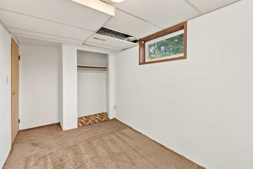 12 Opal Close, Lacombe, AB - Indoor Photo Showing Other Room