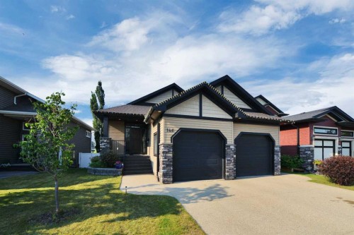 146 Sutherland Close, Red Deer, AB - Outdoor With Facade