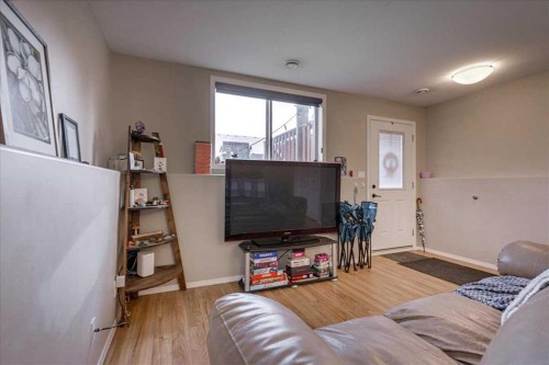13 Rogers Road, Sylvan Lake, AB - Indoor