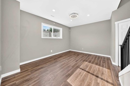 37 Kennings Crescent, Red Deer, AB - Indoor Photo Showing Other Room