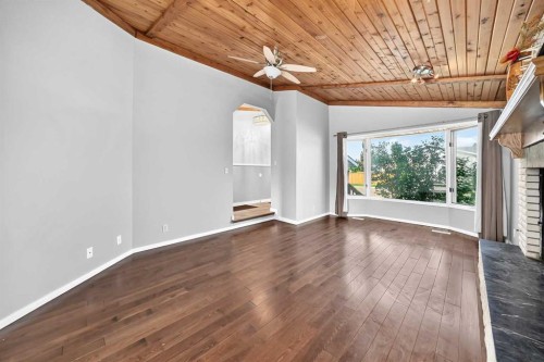 37 Kennings Crescent, Red Deer, AB - Indoor
