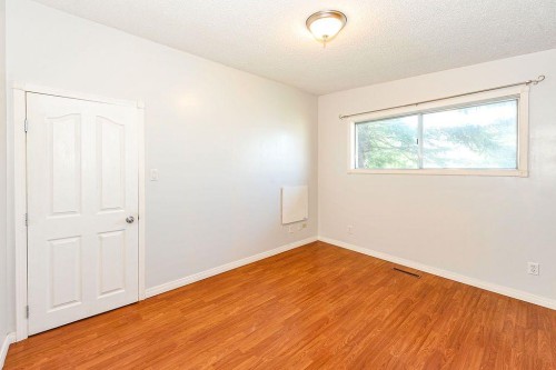 88-Mount Pleasant Drive, Camrose, AB - Indoor Photo Showing Other Room