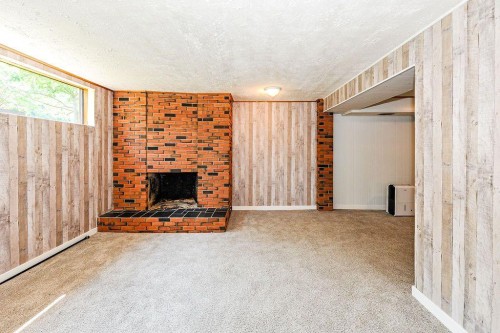 88-Mount Pleasant Drive, Camrose, AB - Indoor With Fireplace