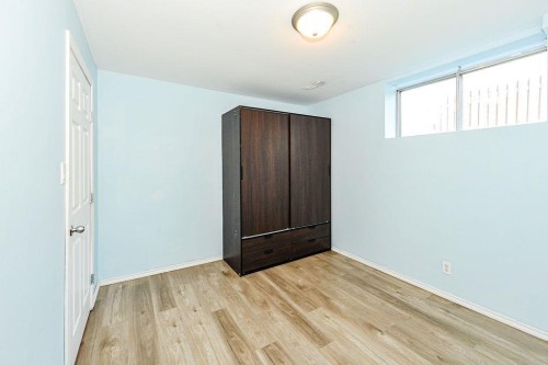 88-Mount Pleasant Drive, Camrose, AB - Indoor Photo Showing Other Room