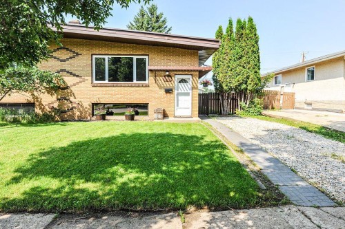 88-Mount Pleasant Drive, Camrose, AB - Outdoor