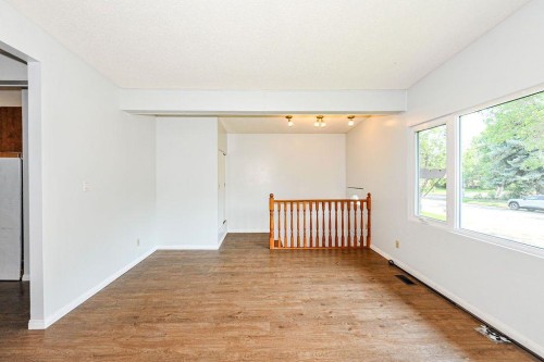88-Mount Pleasant Drive, Camrose, AB - Indoor Photo Showing Other Room