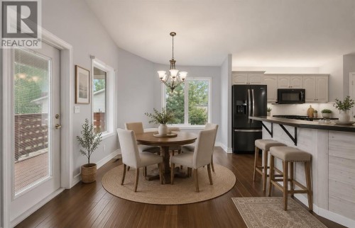 5508 49 Avenue, Alix, AB - Indoor Photo Showing Dining Room
