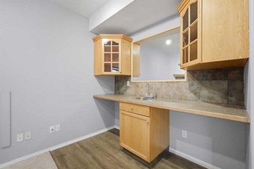 5508 49 Avenue, Alix, AB - Indoor