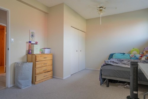 22 Robinson Place, Bashaw, AB - Indoor Photo Showing Bedroom