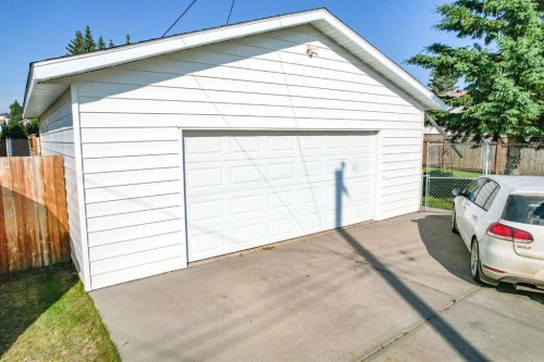 22 Robinson Place, Bashaw, AB - Outdoor With Exterior