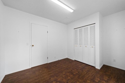 6210 53 Avenue, Camrose, AB - Indoor Photo Showing Other Room