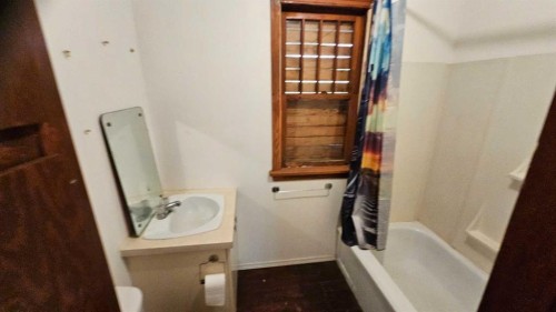 4729 Windsor Avenue, Coronation, AB - Indoor Photo Showing Other Room