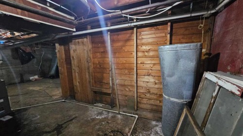 4729 Windsor Avenue, Coronation, AB - Indoor Photo Showing Basement