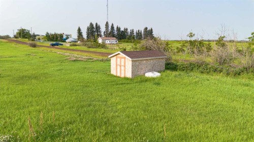 On Strom Street, Heisler, AB 