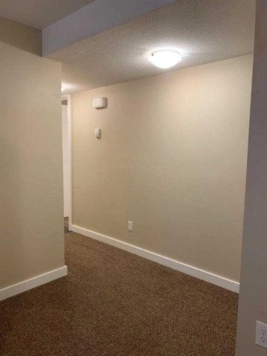 6014 56 Avenue, Red Deer, AB - Indoor Photo Showing Other Room